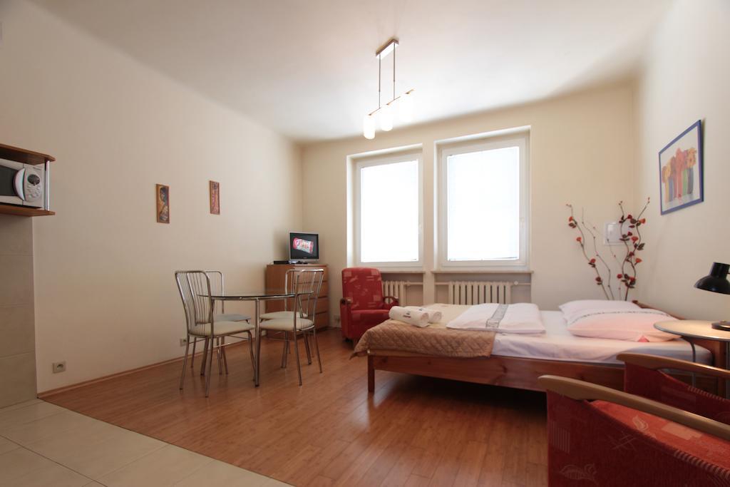 Warsaw City Apartments Zimmer foto
